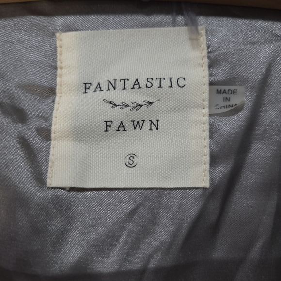 Fantastic Fawn Shaggy Small Gray Faux Fur Jacket Full Tassels Long Sleeves - Picture 7 of 15